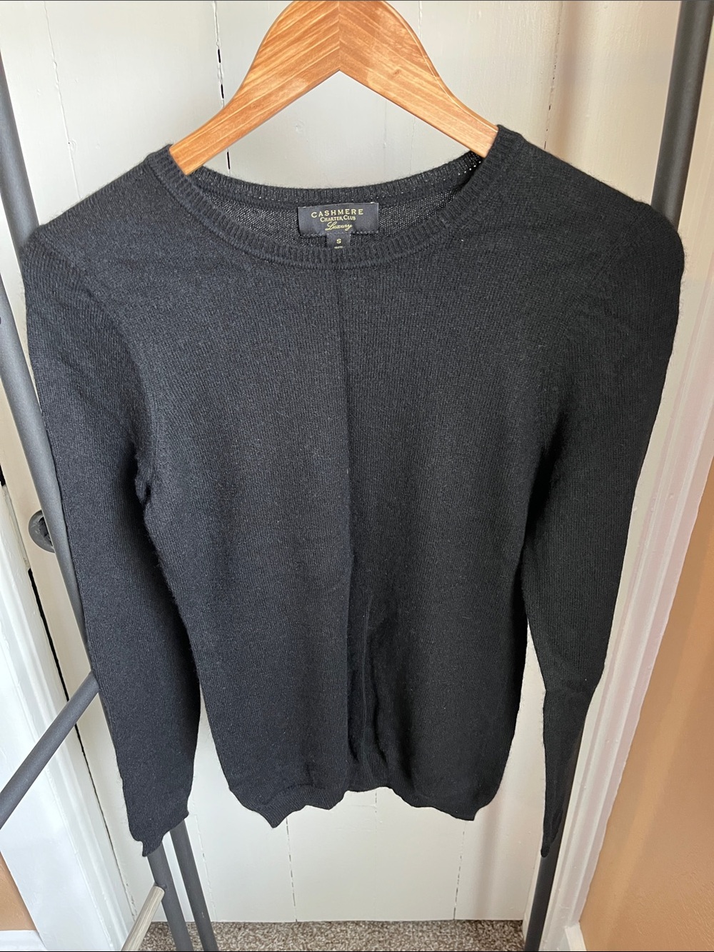 Charter Club Black Crewneck Cashmere Sweater